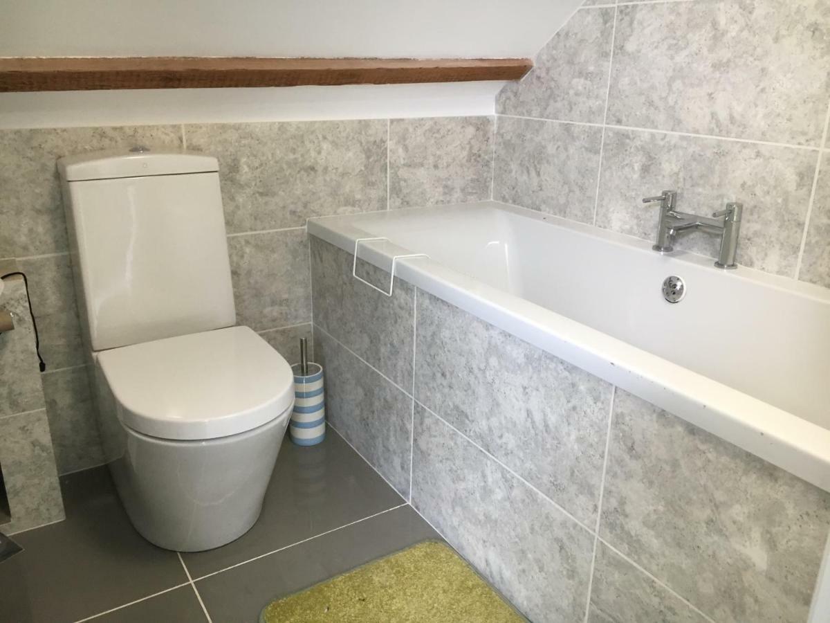 Stunning 4 Bed Townhouse In Central Dawlish Villa Екстериор снимка